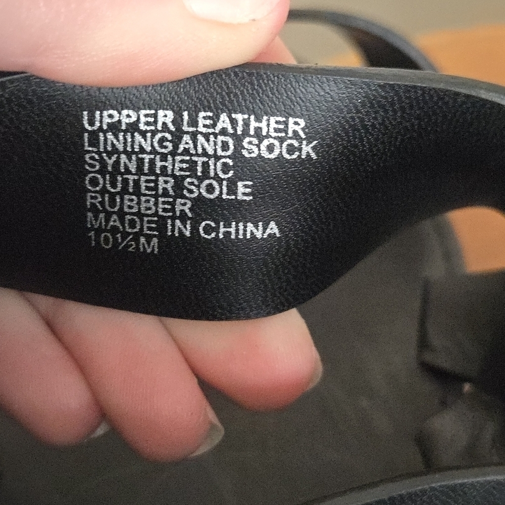 Banana Republic Leather Strappy Sandals - Picture 7 of 8